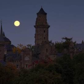 Volker Siesenop_Kassel: Die Löwenburg