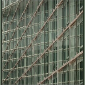 Juli 21  "Doppelte Fassade"  Werner Waldrich