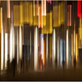 "Farbexplosion"-, von Stefan Wendling  Canon EOS RP - 1/4s - f/4 - ISO 100 -105mm